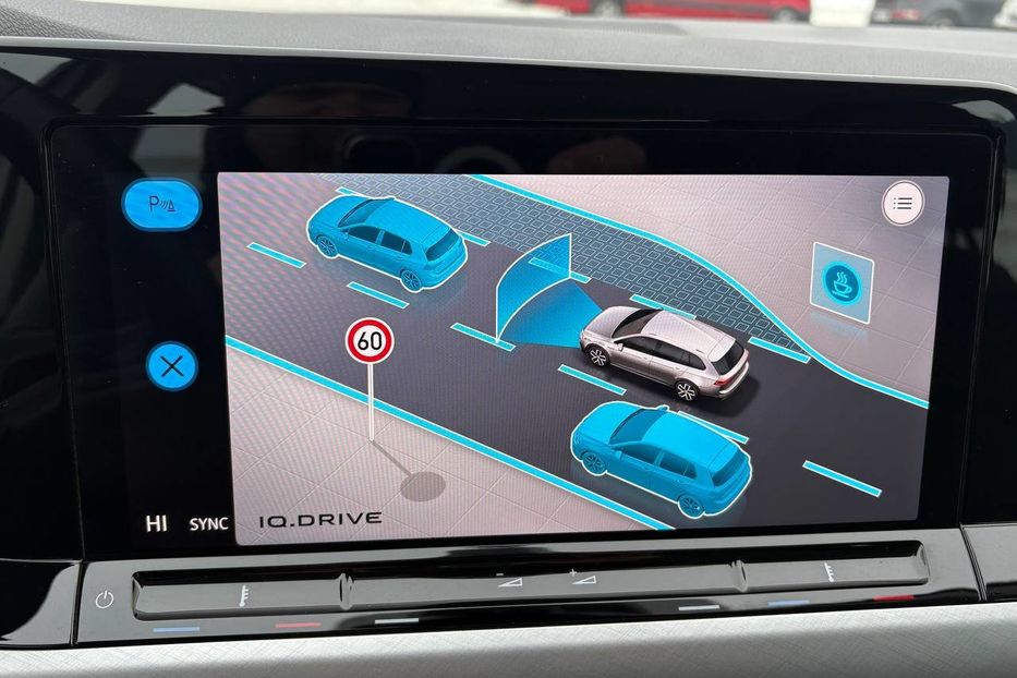 Продам Volkswagen Golf VII Variant Life 2.0TDI NE MALOVAN 2021 года в Львове