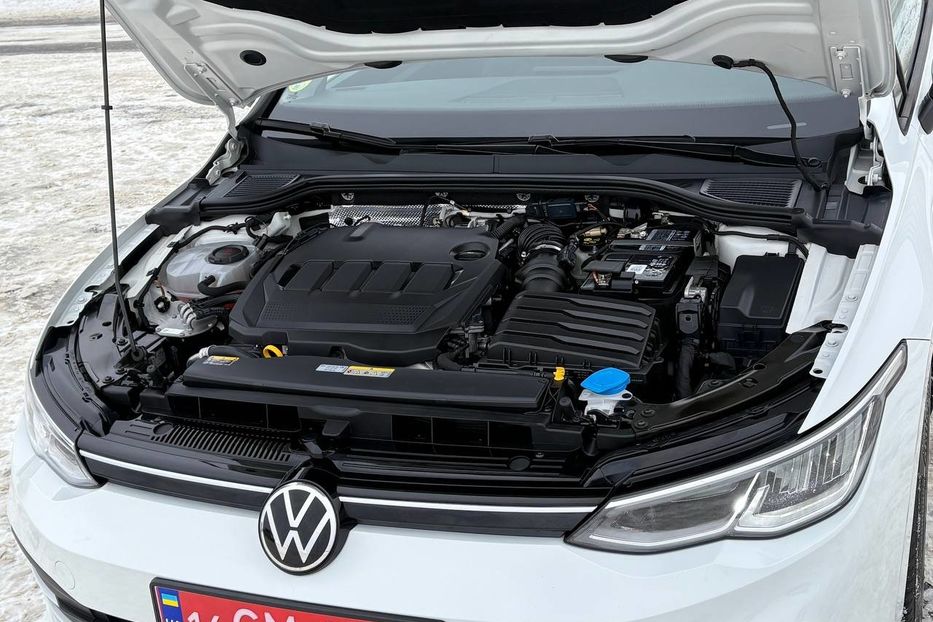 Продам Volkswagen Golf VII Variant Life 2.0TDI NE MALOVAN 2021 года в Львове