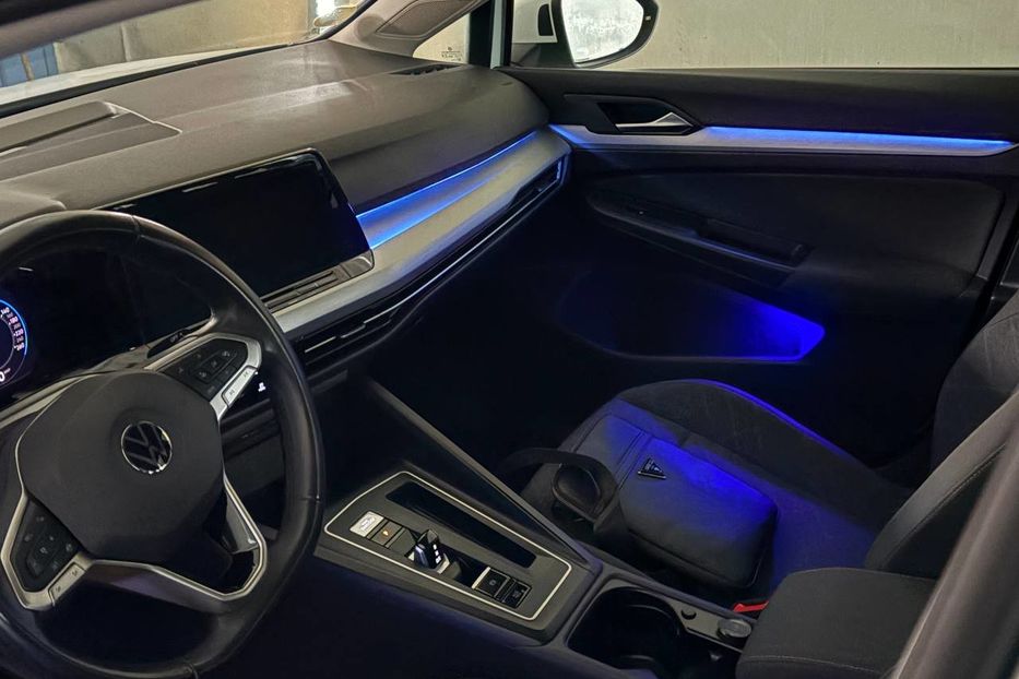 Продам Volkswagen Golf VII Variant Life 2.0TDI NE MALOVAN 2021 года в Львове