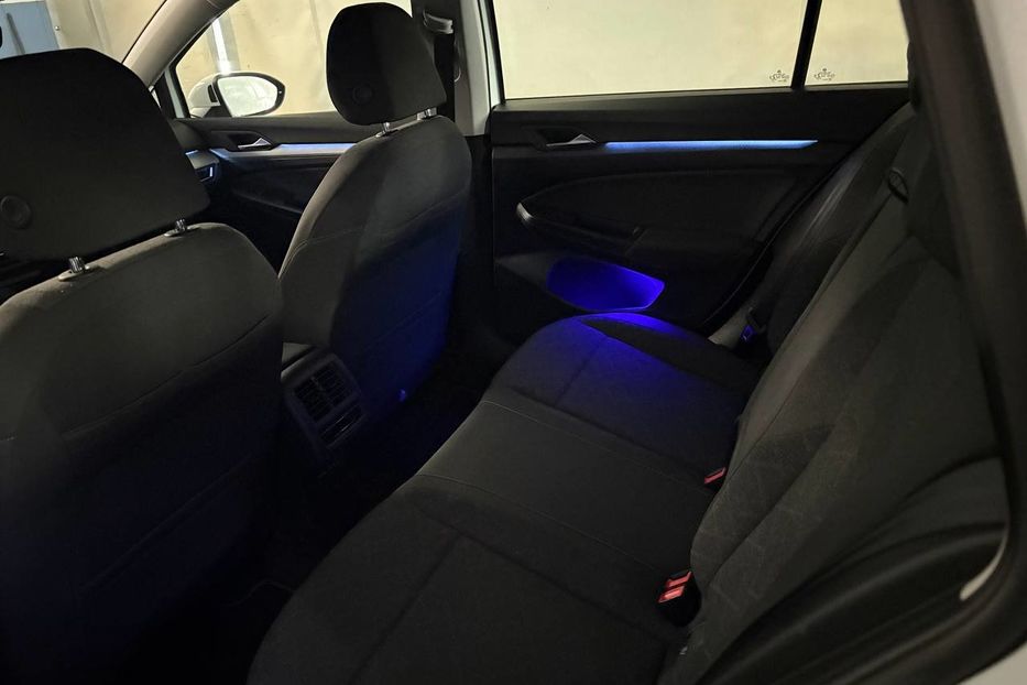 Продам Volkswagen Golf VII Variant Life 2.0TDI NE MALOVAN 2021 года в Львове