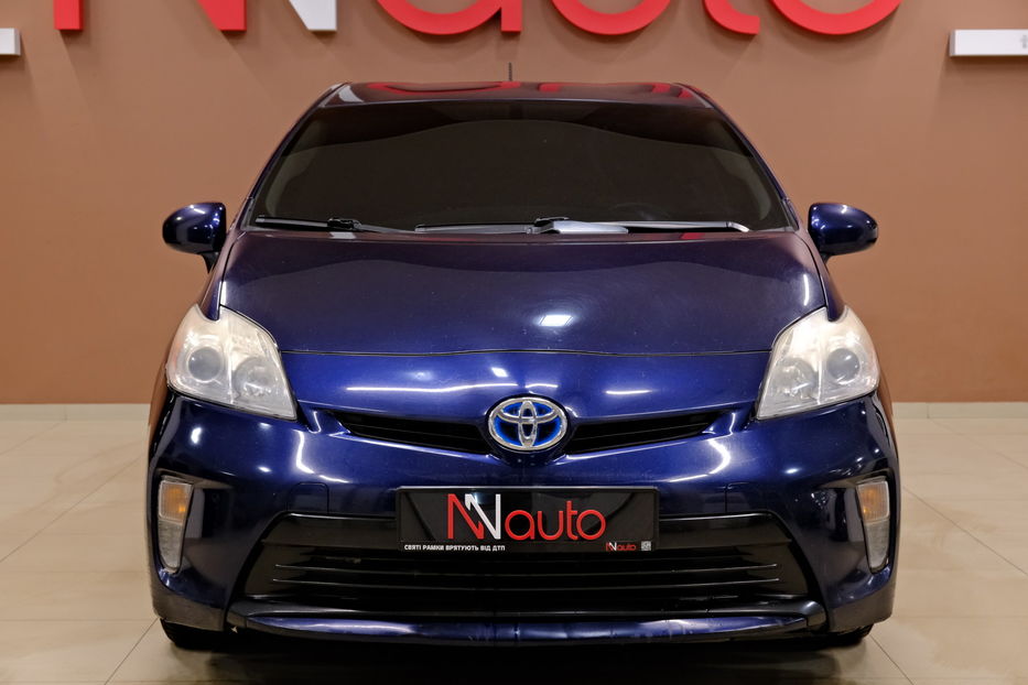 Продам Toyota Prius 2012 года в Одессе