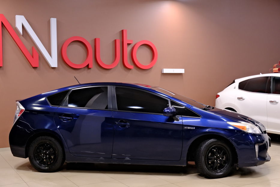 Продам Toyota Prius 2012 года в Одессе