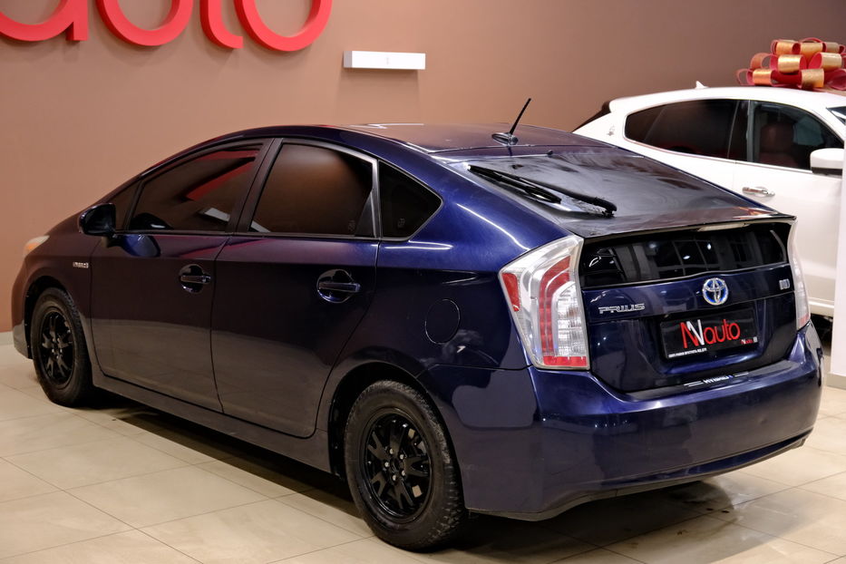 Продам Toyota Prius 2012 года в Одессе