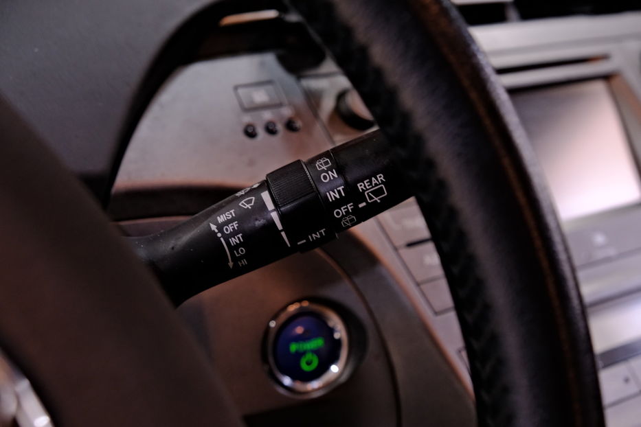 Продам Toyota Prius 2012 года в Одессе