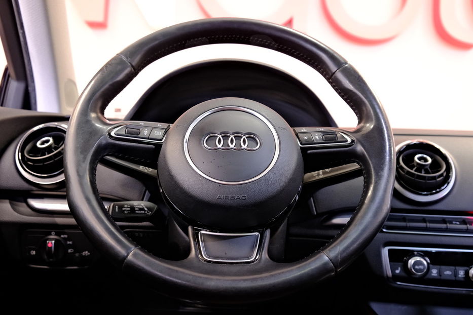 Продам Audi A3 Quattro 2015 года в Одессе