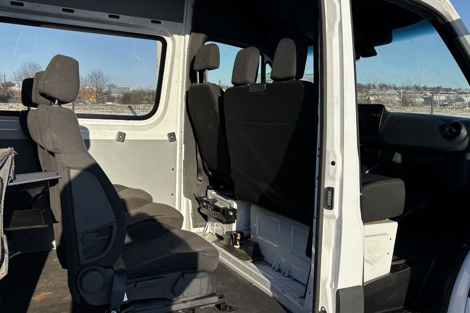 Продам Mercedes-Benz Sprinter пас. Електро 47кВт.резерв Олександр 2022 года в Львове