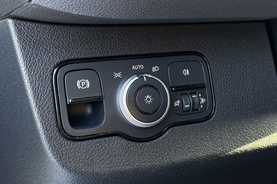 Продам Mercedes-Benz Sprinter пас. Електро 47кВт.резерв Олександр 2022 года в Львове