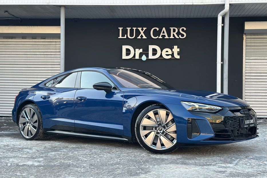 Продам Audi E-Tron RS GT 2022 года в Киеве