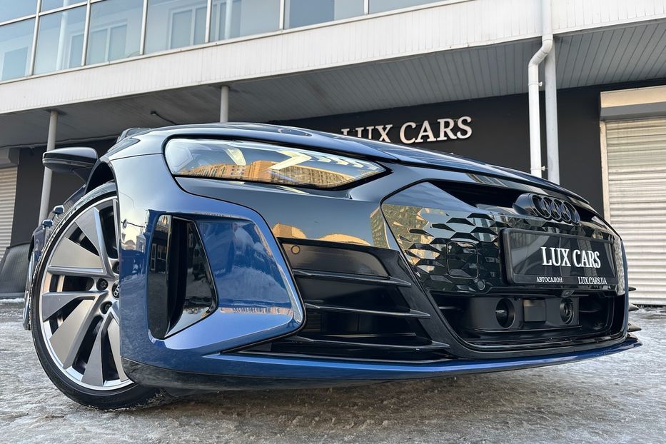 Продам Audi E-Tron RS GT 2022 года в Киеве