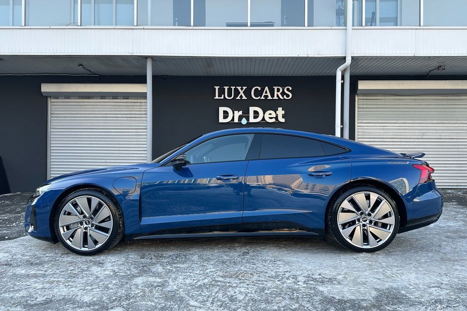 Продам Audi E-Tron RS GT 2022 года в Киеве