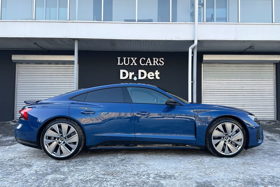 Продам Audi E-Tron RS GT 2022 года в Киеве