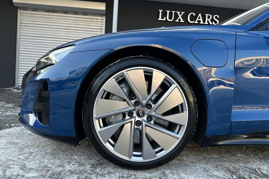 Продам Audi E-Tron RS GT 2022 года в Киеве