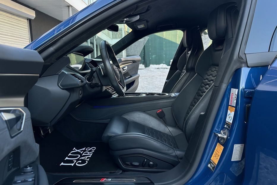 Продам Audi E-Tron RS GT 2022 года в Киеве