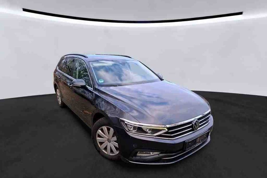 Продам Volkswagen Passat B8 Variant Business 2.0 TDI 2022 года в Львове