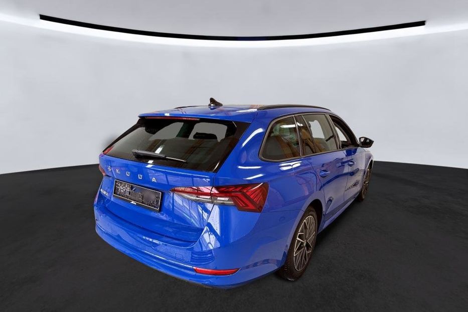 Продам Skoda Octavia A8 Estate Ambition Clever 2.0  2022 года в Львове