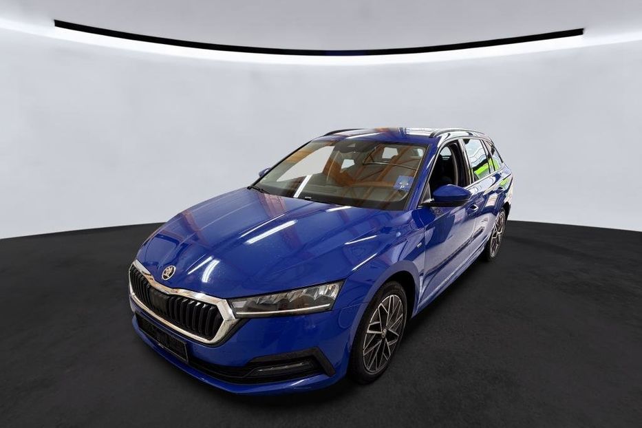 Продам Skoda Octavia A8 Estate Ambition Clever 2.0  2022 года в Львове