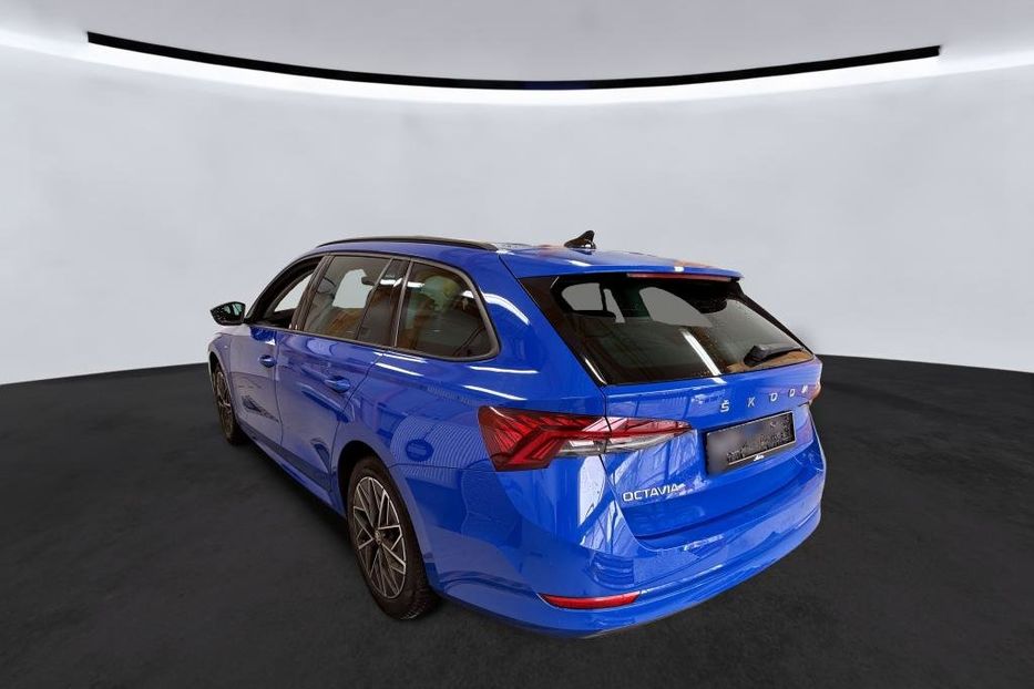 Продам Skoda Octavia A8 Estate Ambition Clever 2.0  2022 года в Львове