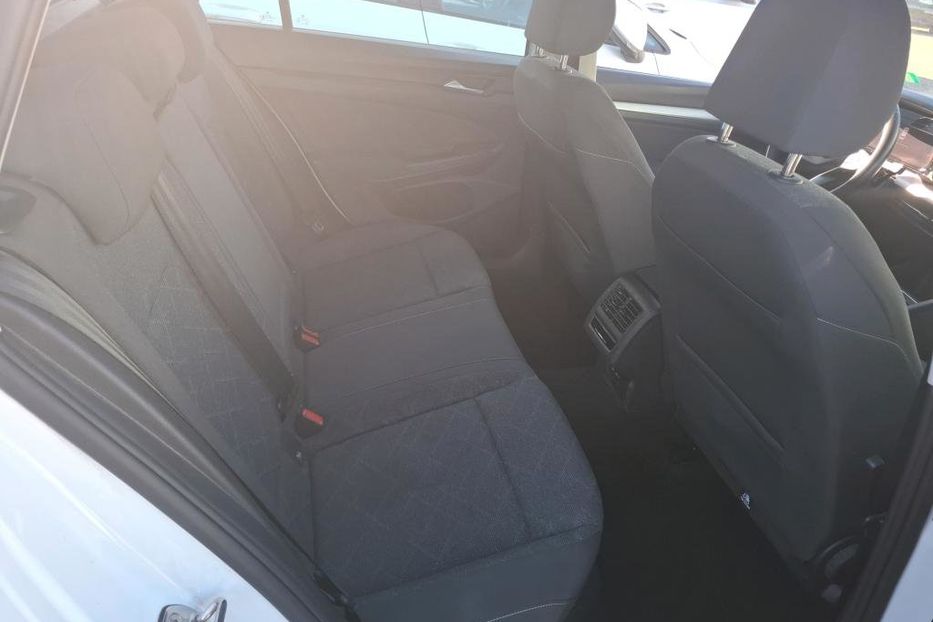 Продам Volkswagen Golf Variant Variant Life 2.0 TDI SCR 2021 года в Львове