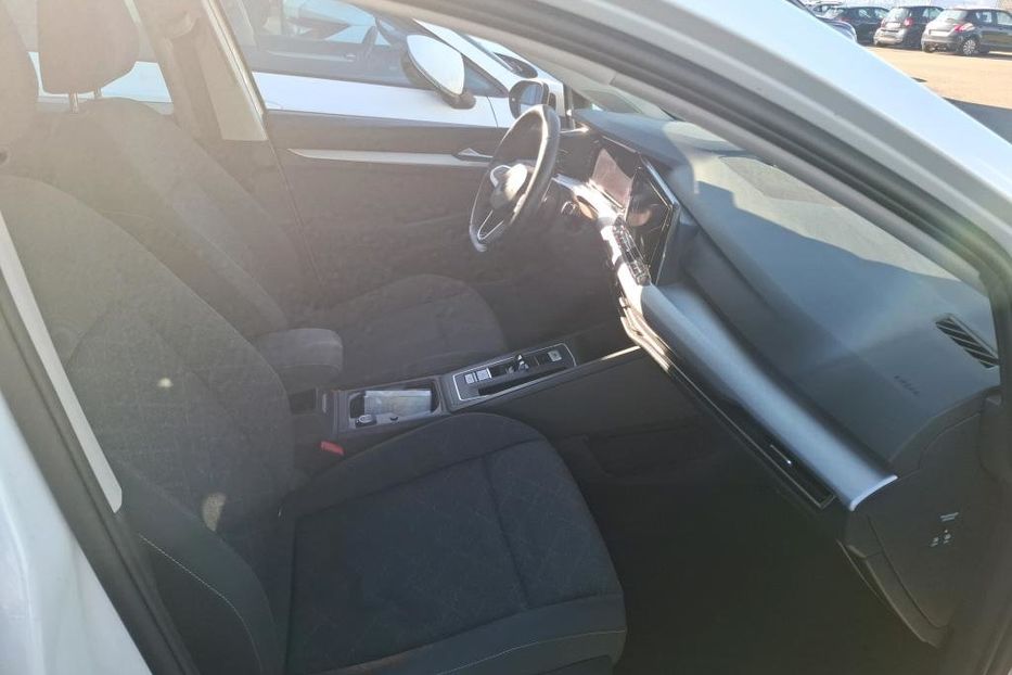 Продам Volkswagen Golf Variant Variant Life 2.0 TDI SCR 2021 года в Львове