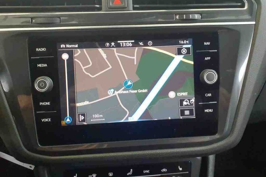 Продам Volkswagen Tiguan Allspace Life 4X4 2.0TDI 147kW 2022 года в Львове