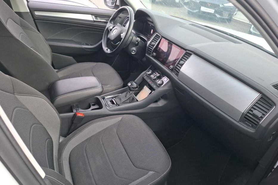 Продам Skoda kodiak Ambition 2.0 TDI 110kW 7-speed 2022 года в Львове