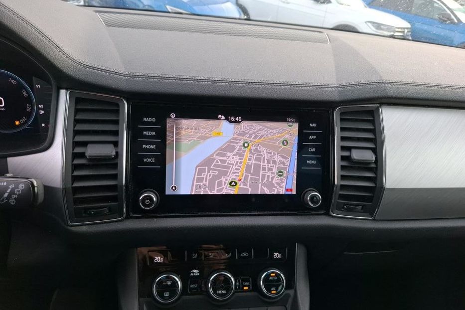 Продам Skoda kodiak Ambition 2.0 TDI 110kW 7-speed 2022 года в Львове