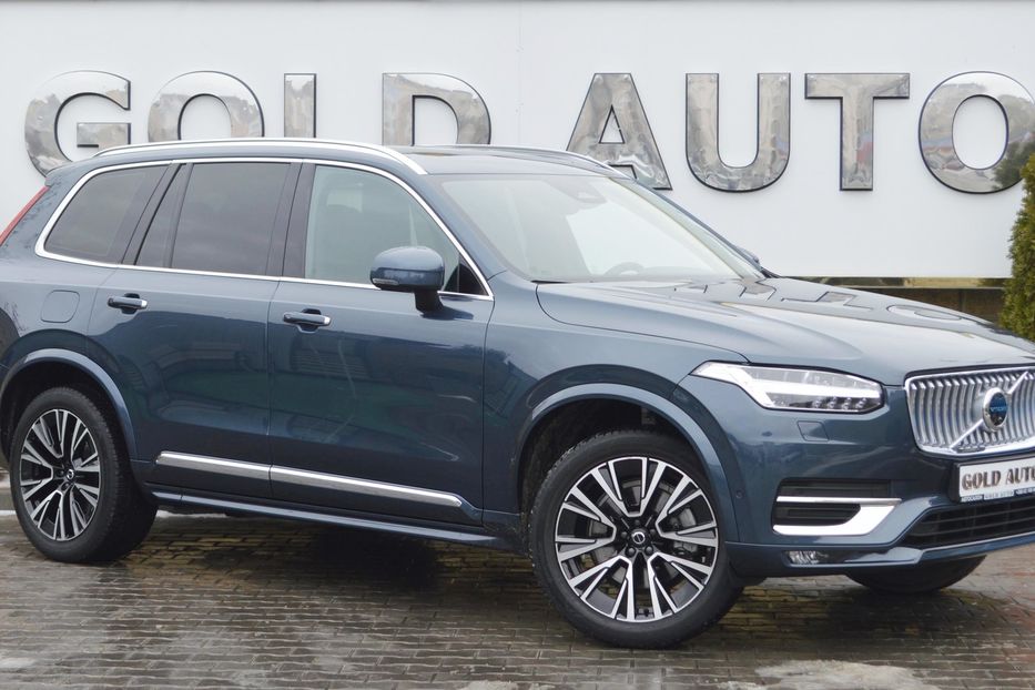 Продам Volvo XC90 B5 AWD 2022 года в Одессе