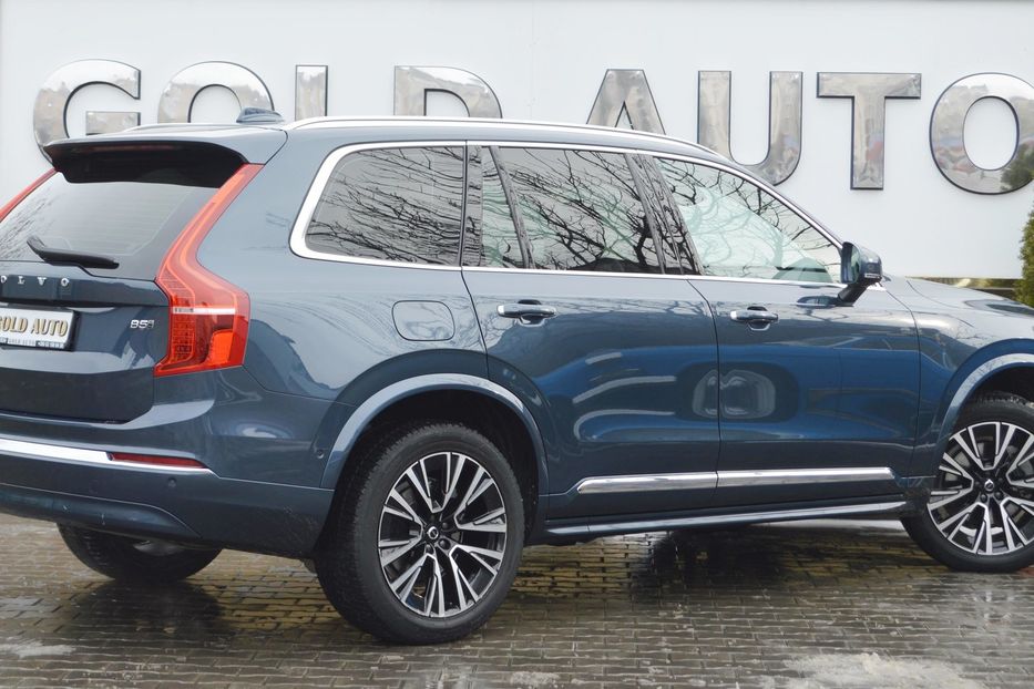 Продам Volvo XC90 B5 AWD 2022 года в Одессе