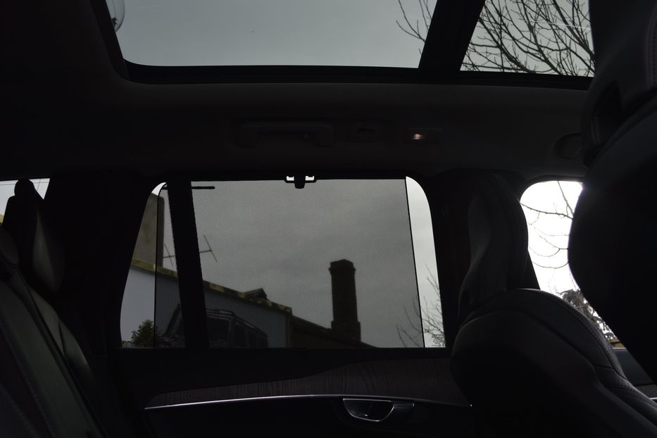 Продам Volvo XC90 B5 AWD 2022 года в Одессе