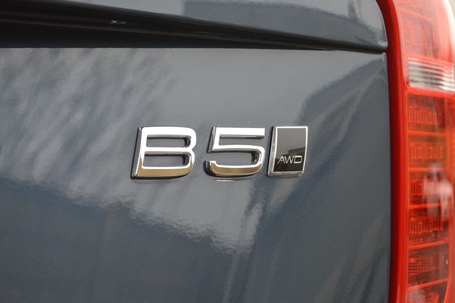 Продам Volvo XC90 B5 AWD 2022 года в Одессе