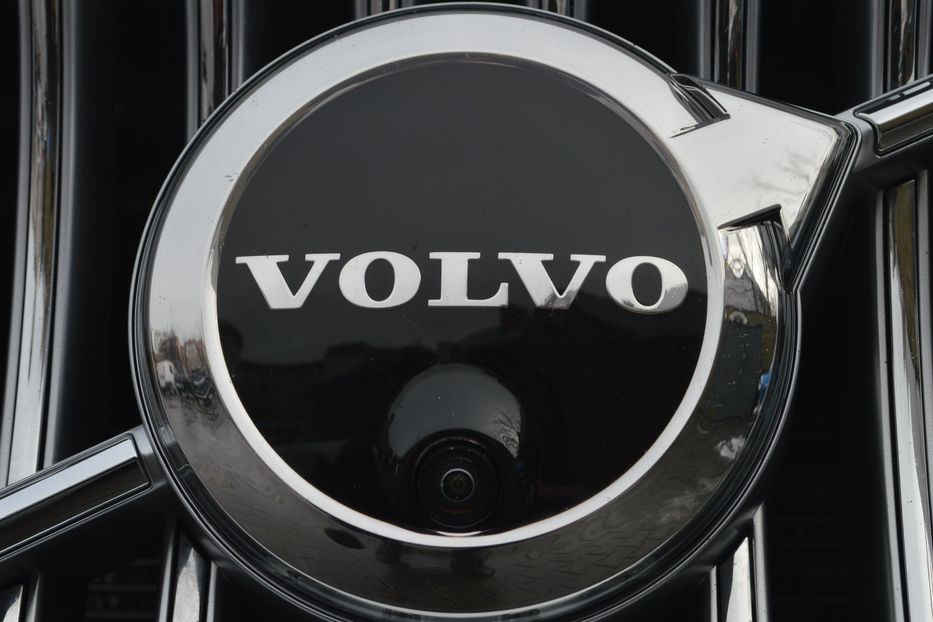 Продам Volvo XC90 B5 AWD 2022 года в Одессе