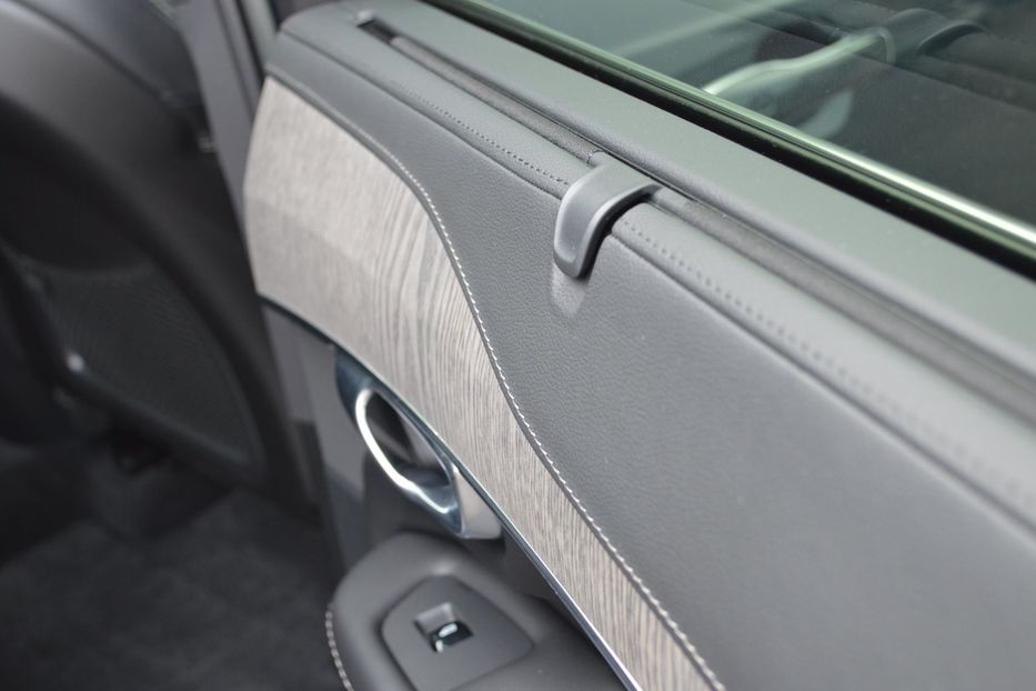 Продам Volvo XC90 B5 AWD 2022 года в Одессе