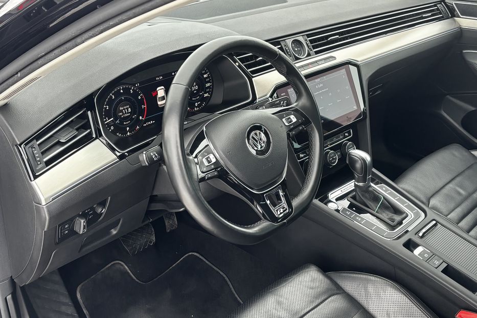 Продам Volkswagen Passat B8 авто у Львові  2019 года в Львове