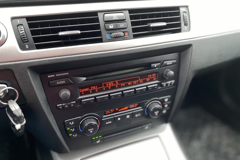 Продам BMW 318 2006 года в Луцке