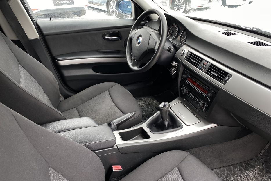 Продам BMW 318 2006 года в Луцке