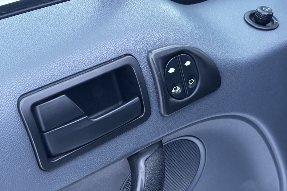 Продам Ford Transit пасс. 2009 года в Львове