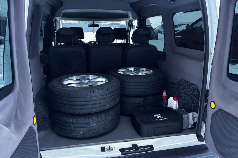 Продам Ford Transit пасс. 2009 года в Львове