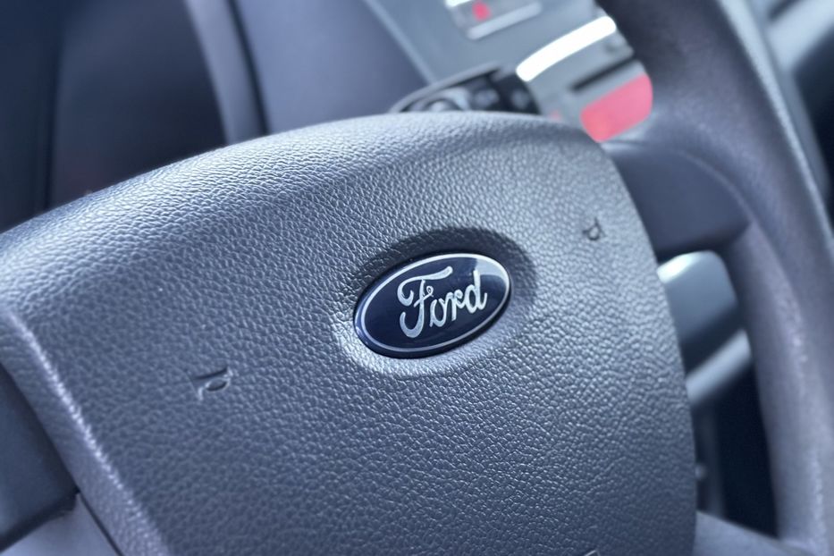 Продам Ford Transit пасс. 2009 года в Львове