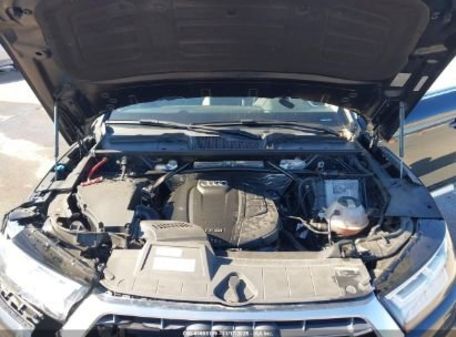 Продам Audi Q5 Premium  2018 года в Львове