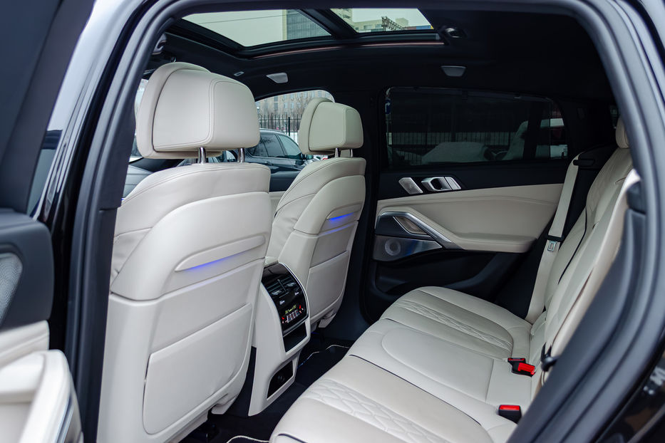 Продам BMW X6 M50d Xdrive 2020 года в Киеве