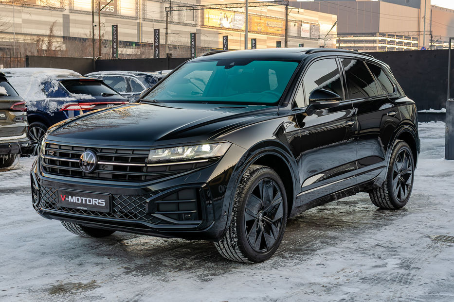 Продам Volkswagen Touareg R-Line 3.0TDI 2024 года в Киеве