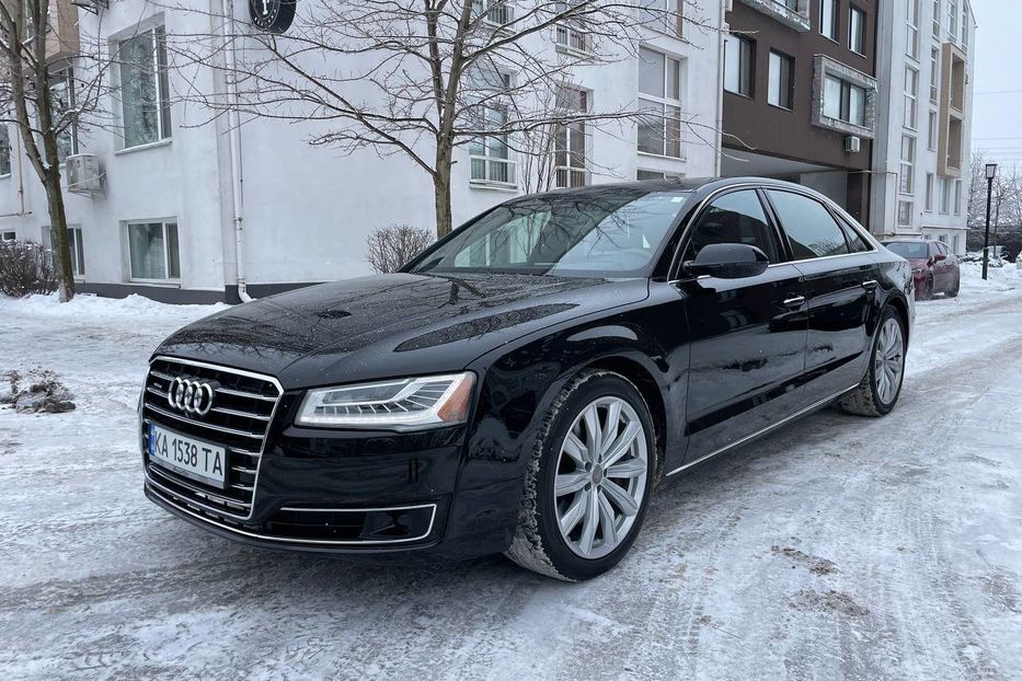 Продам Audi A8 LONG QUATTRO 2016 года в Киеве