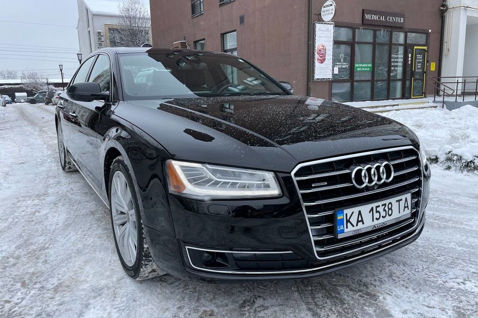 Продам Audi A8 LONG QUATTRO 2016 года в Киеве