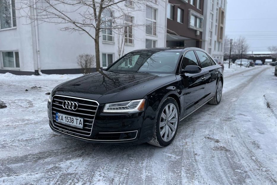 Продам Audi A8 LONG QUATTRO 2016 года в Киеве