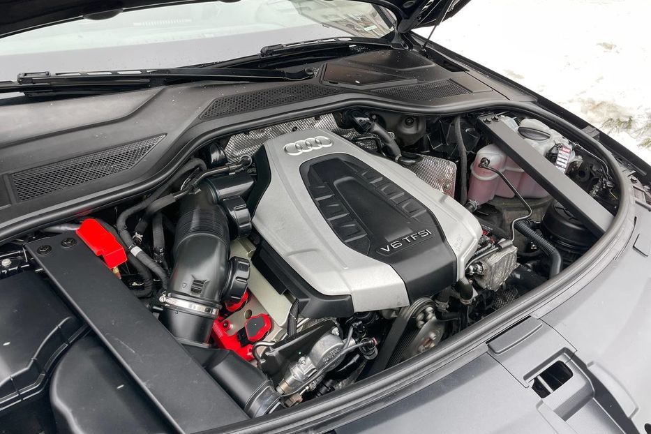 Продам Audi A8 LONG QUATTRO 2016 года в Киеве