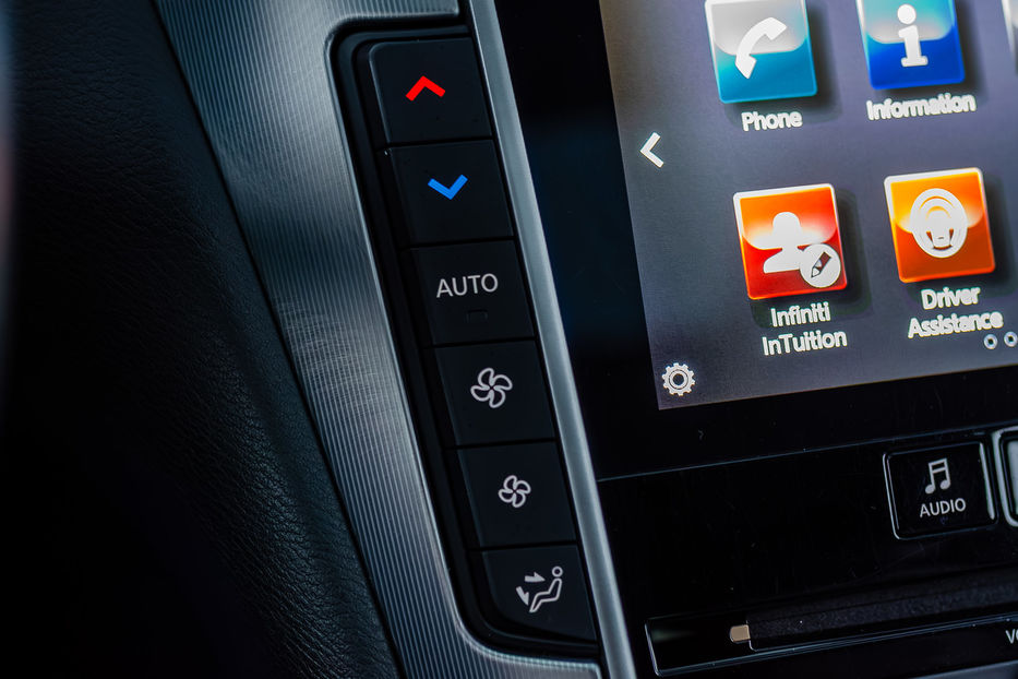 Продам Infiniti Q60 3.0Turbo 4Motion 2019 года в Киеве