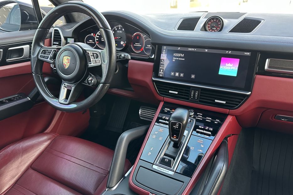 Продам Porsche Cayenne Turbo 2019 года в Киеве
