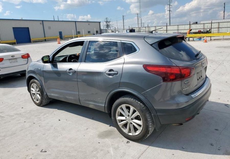 Продам Nissan Rogue 2017 года в Львове