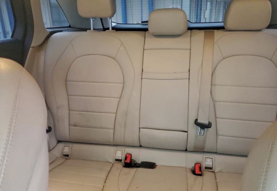 Продам Mercedes-Benz GLC-Class 300 2020 года в Львове