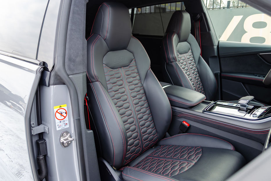 Продам Audi RS Q8 4.0T QUATTRO 2023 года в Киеве